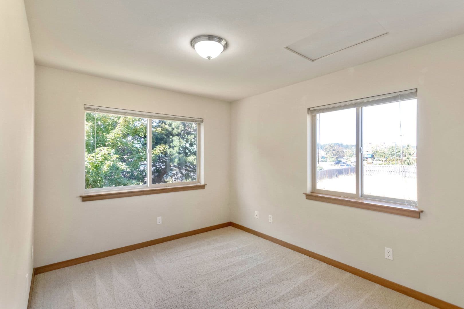 Oak Harbor Condo: 259 Se Ely St #B205