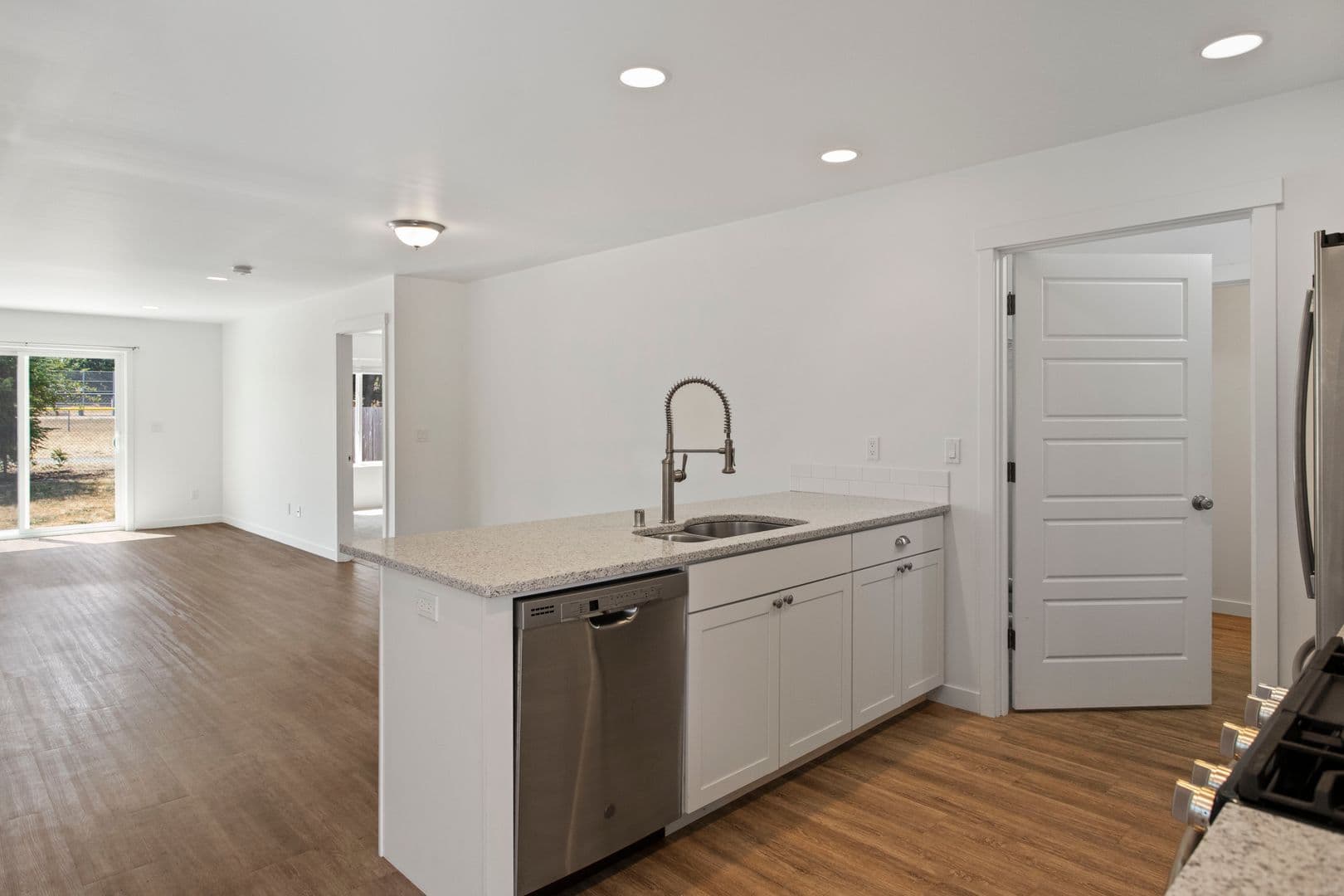 Oak Harbor House: 1749 Nw 5th Ave