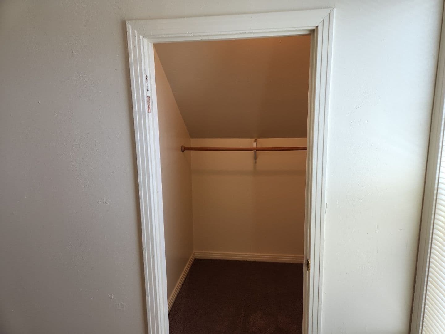 Eureka Apartment: 1443 5th Street