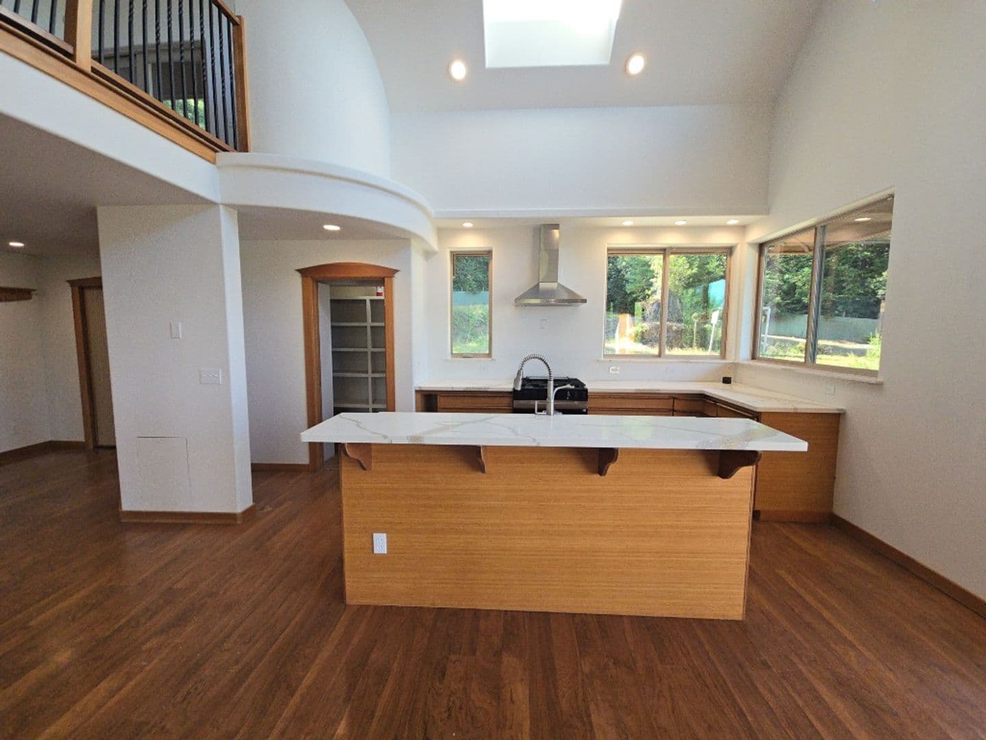 Kneeland House: 5623 Kneeland Rd. [PRM: Andrew]