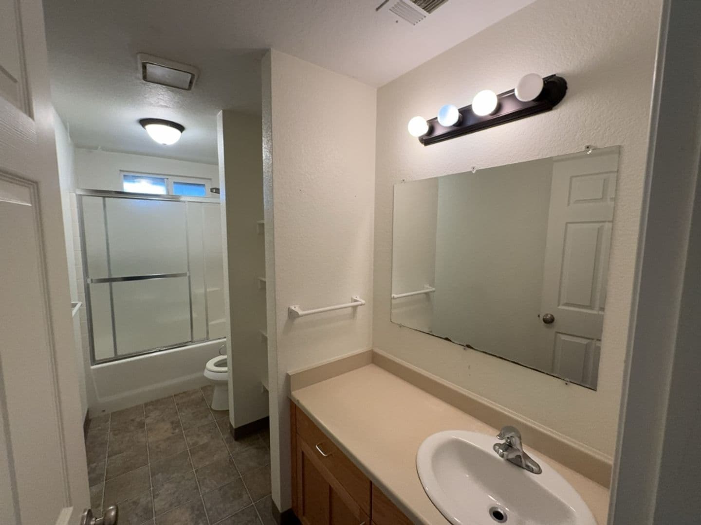 Arcata Townhome: 4539 Valley West Blvd.