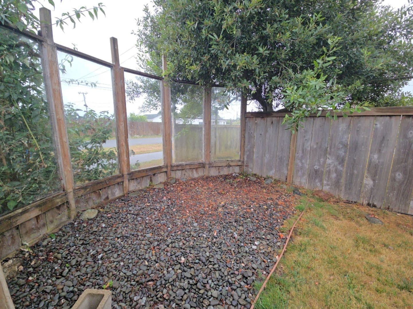 McKinleyville Apartment: 1655 - 1659 Fischer Ave.