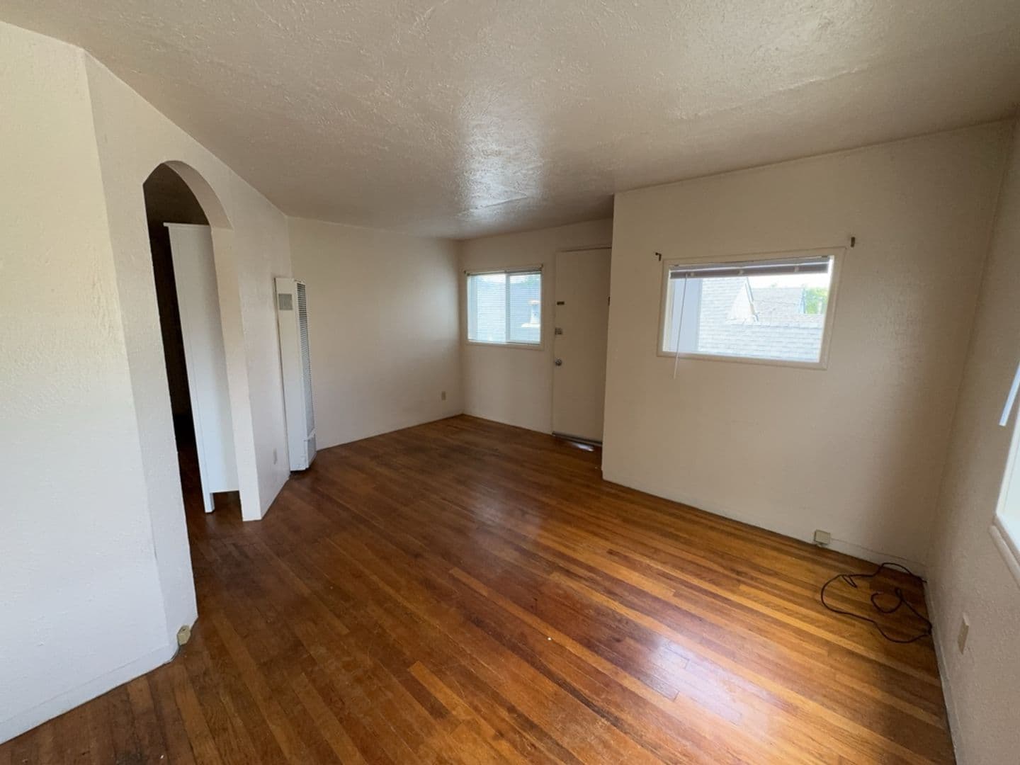 Eureka Apartment: 1926-1940 J St