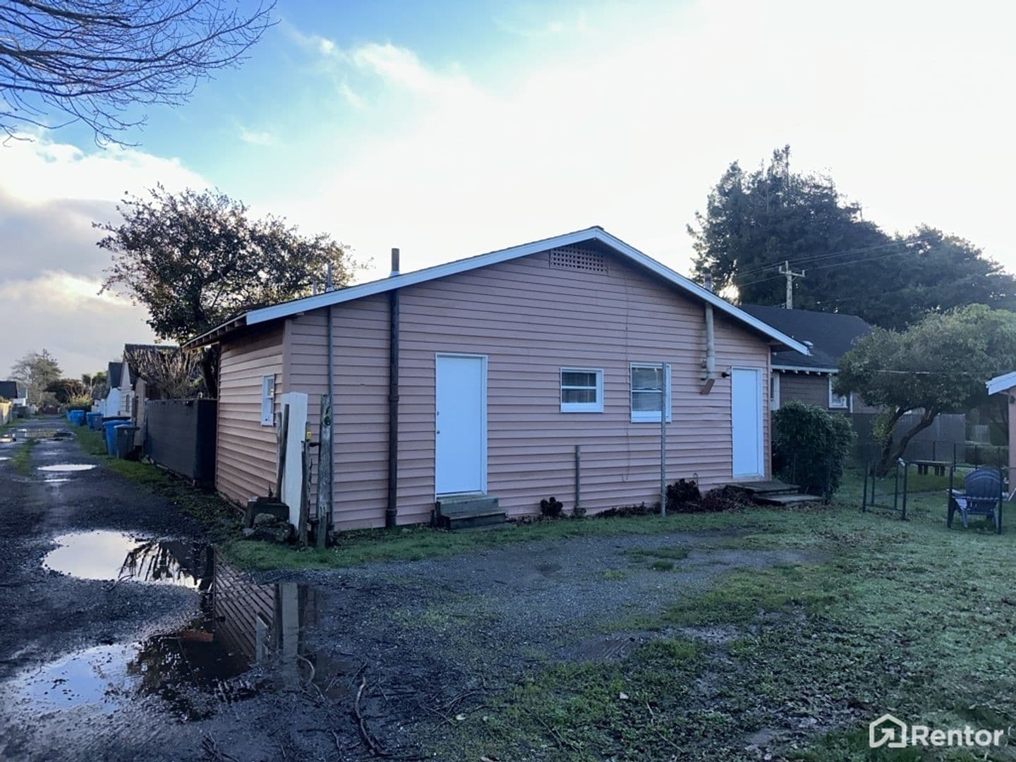 Eureka Apartment: 3315 F Street