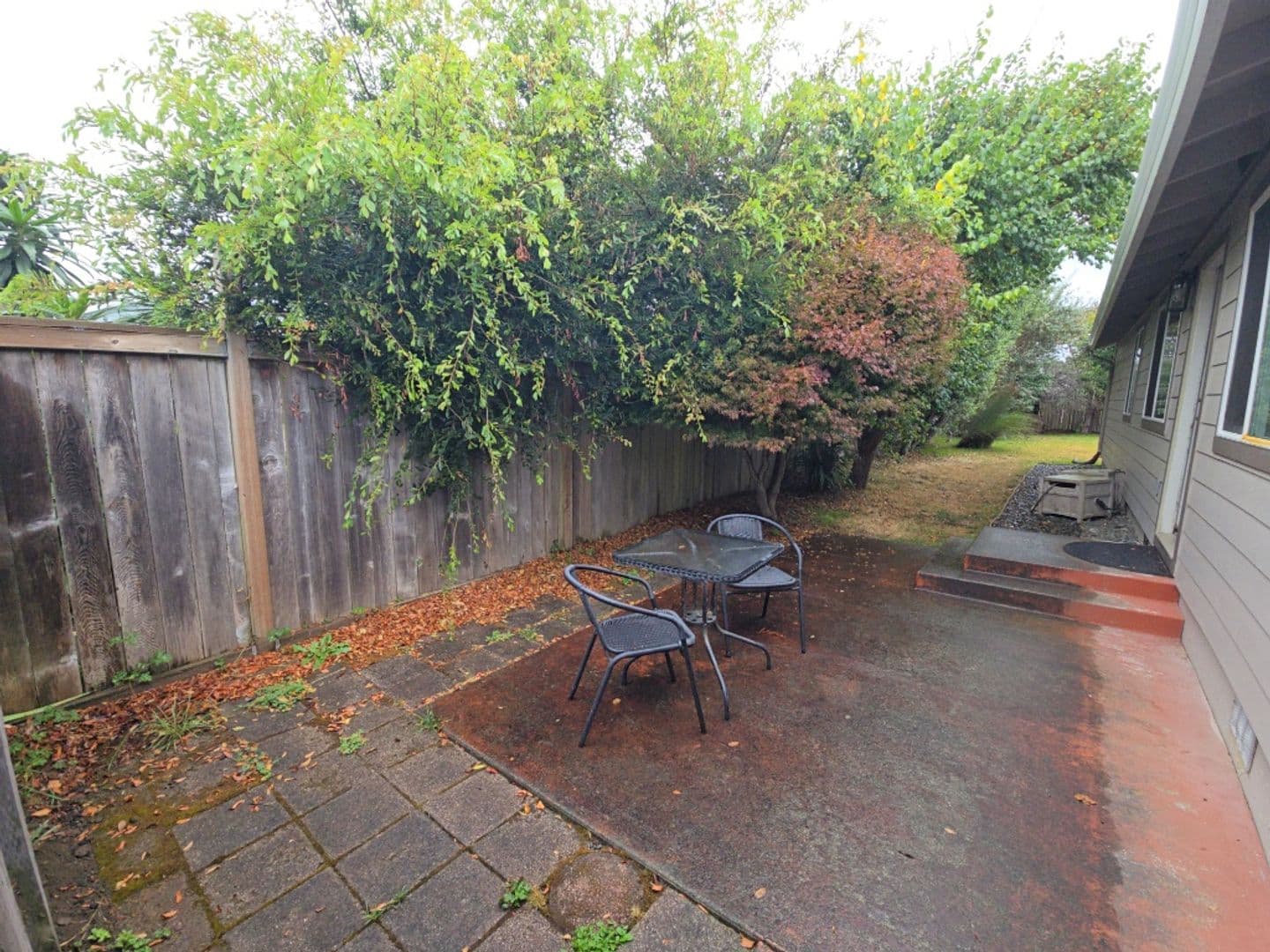 McKinleyville Apartment: 1655 - 1659 Fischer Ave.