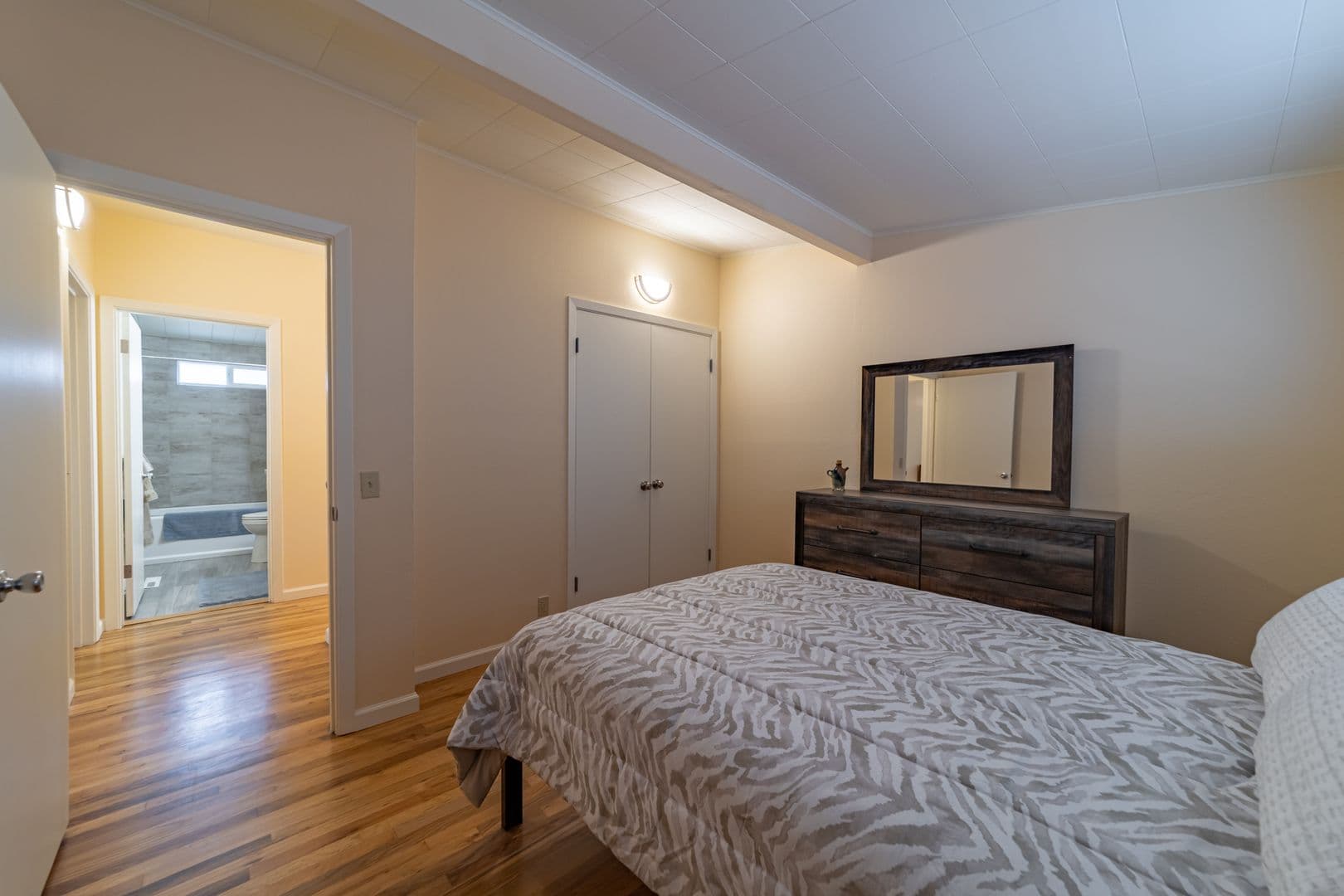 Eureka House: 1732 L St.