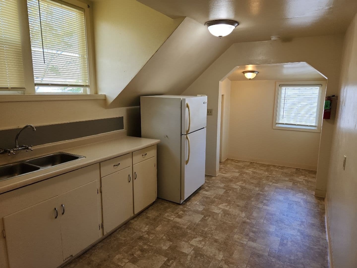 Eureka Apartment: 1443 5th Street