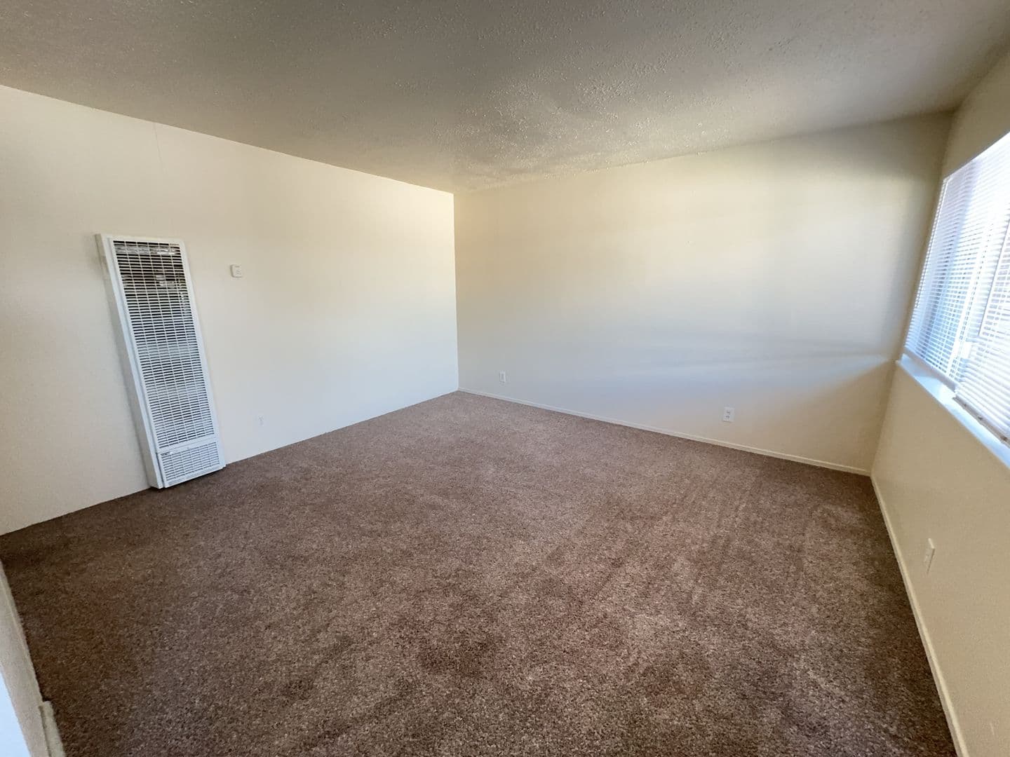 Arcata Apartment: 1871 G St
