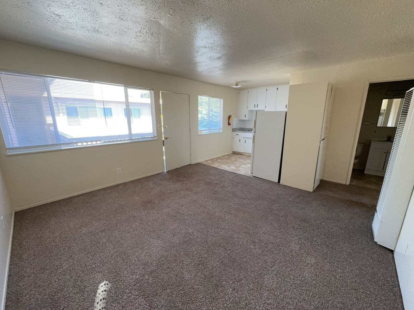 Arcata Apartment: 1871 G St