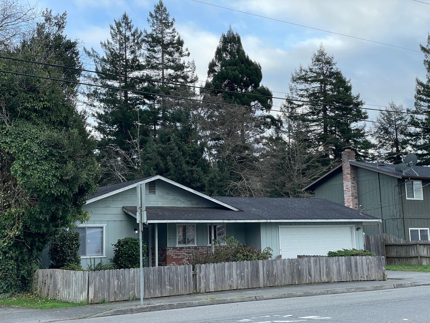 Eureka House: 4333 Walnut Drive