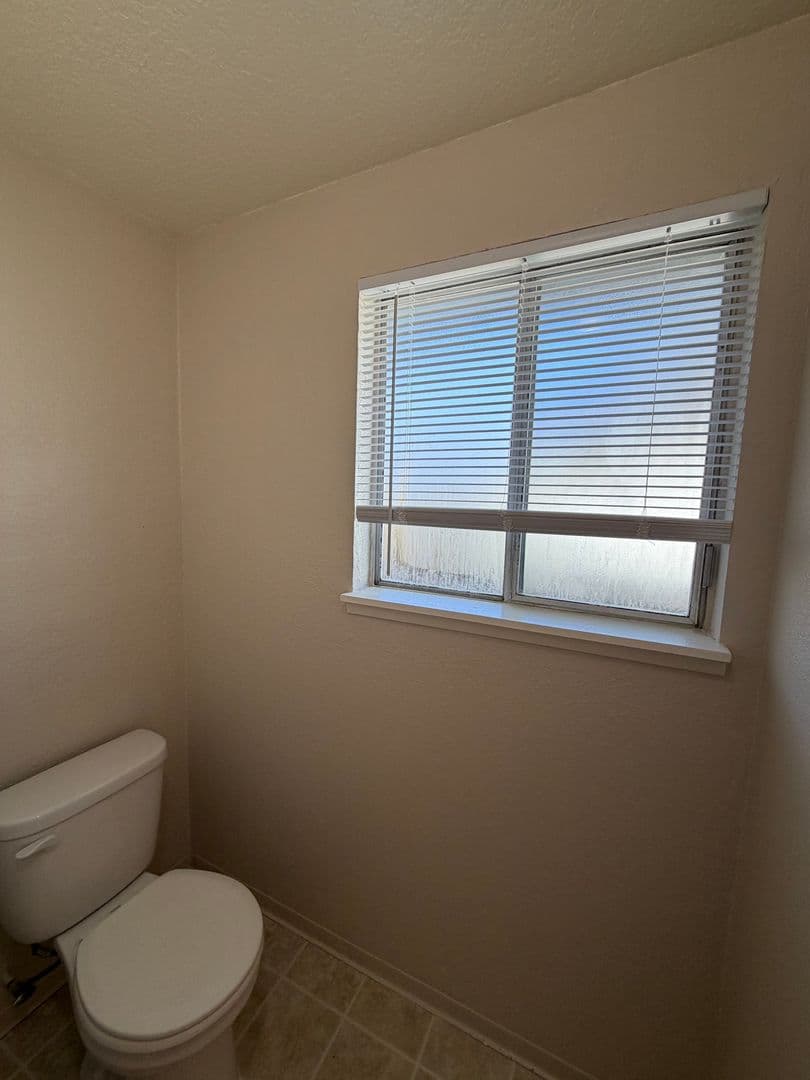 Eureka House: 4333 Walnut Drive