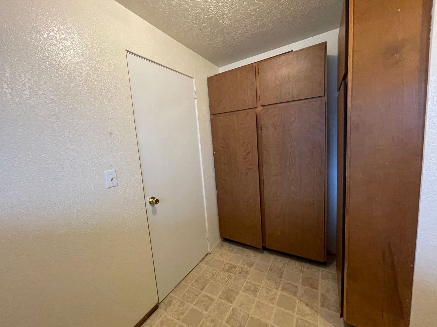 Eureka House: 4333 Walnut Drive