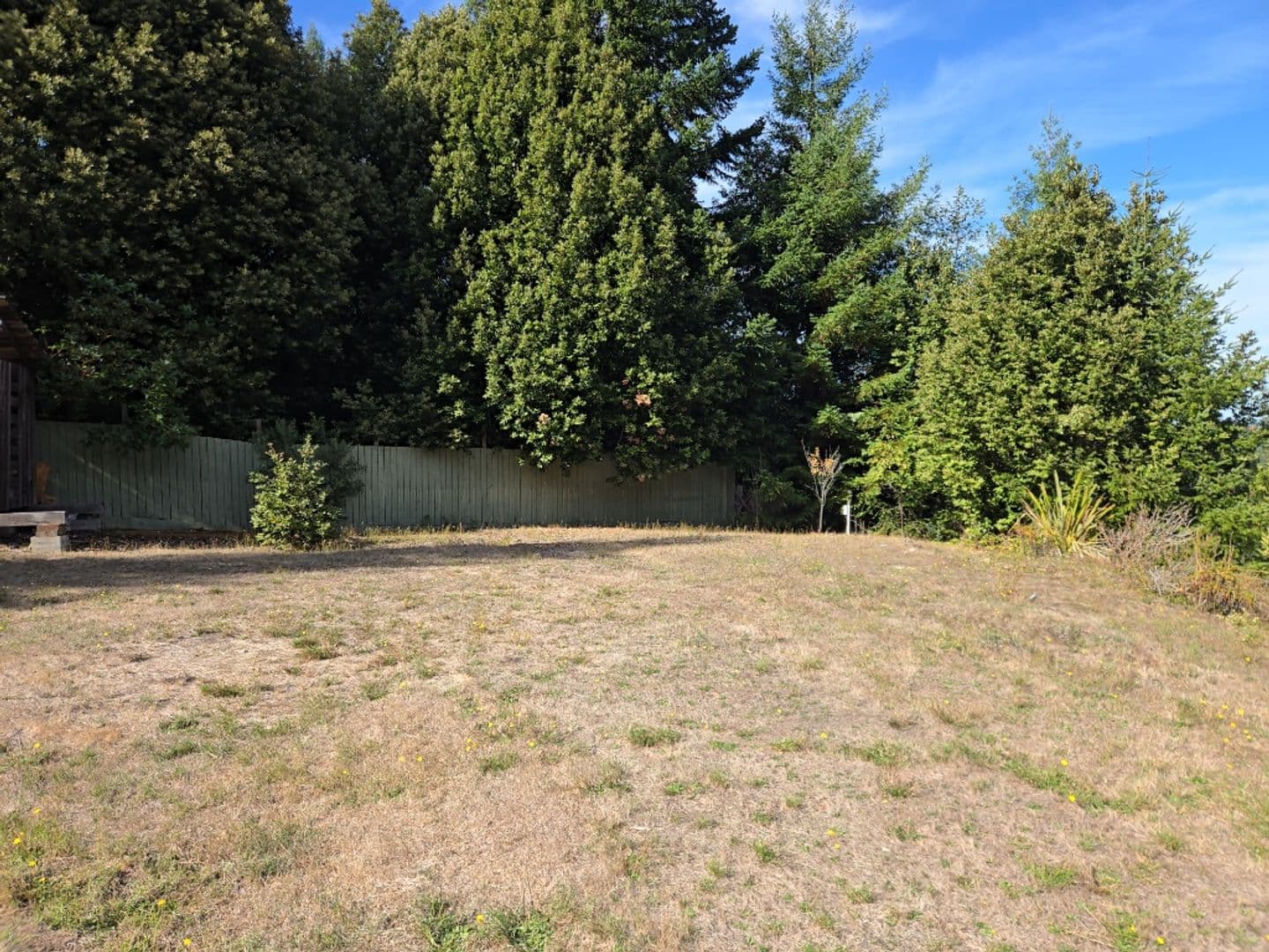 Kneeland House: 5623 Kneeland Rd. [PRM: Andrew]