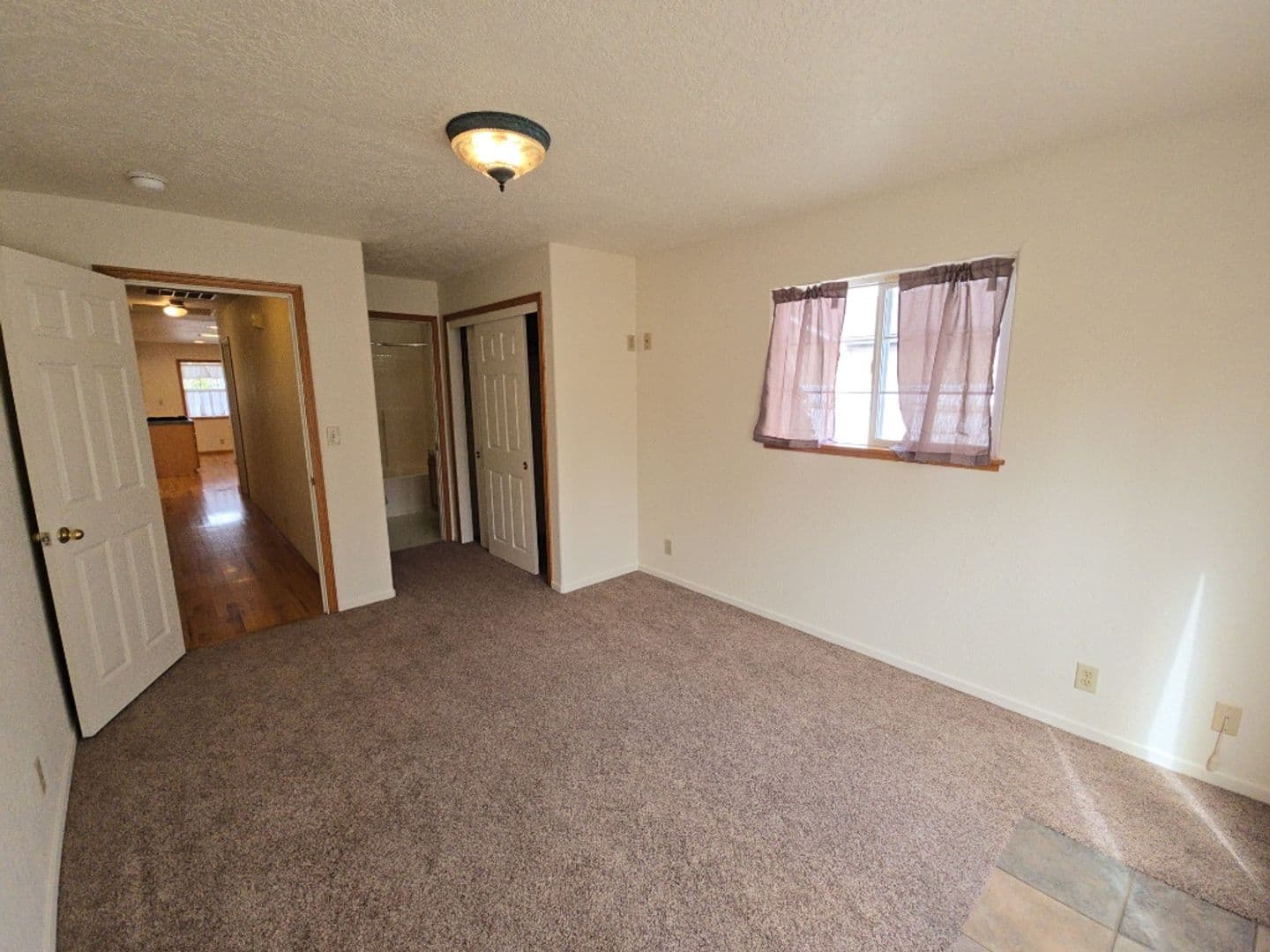 Eureka House: 4163 Williams St.