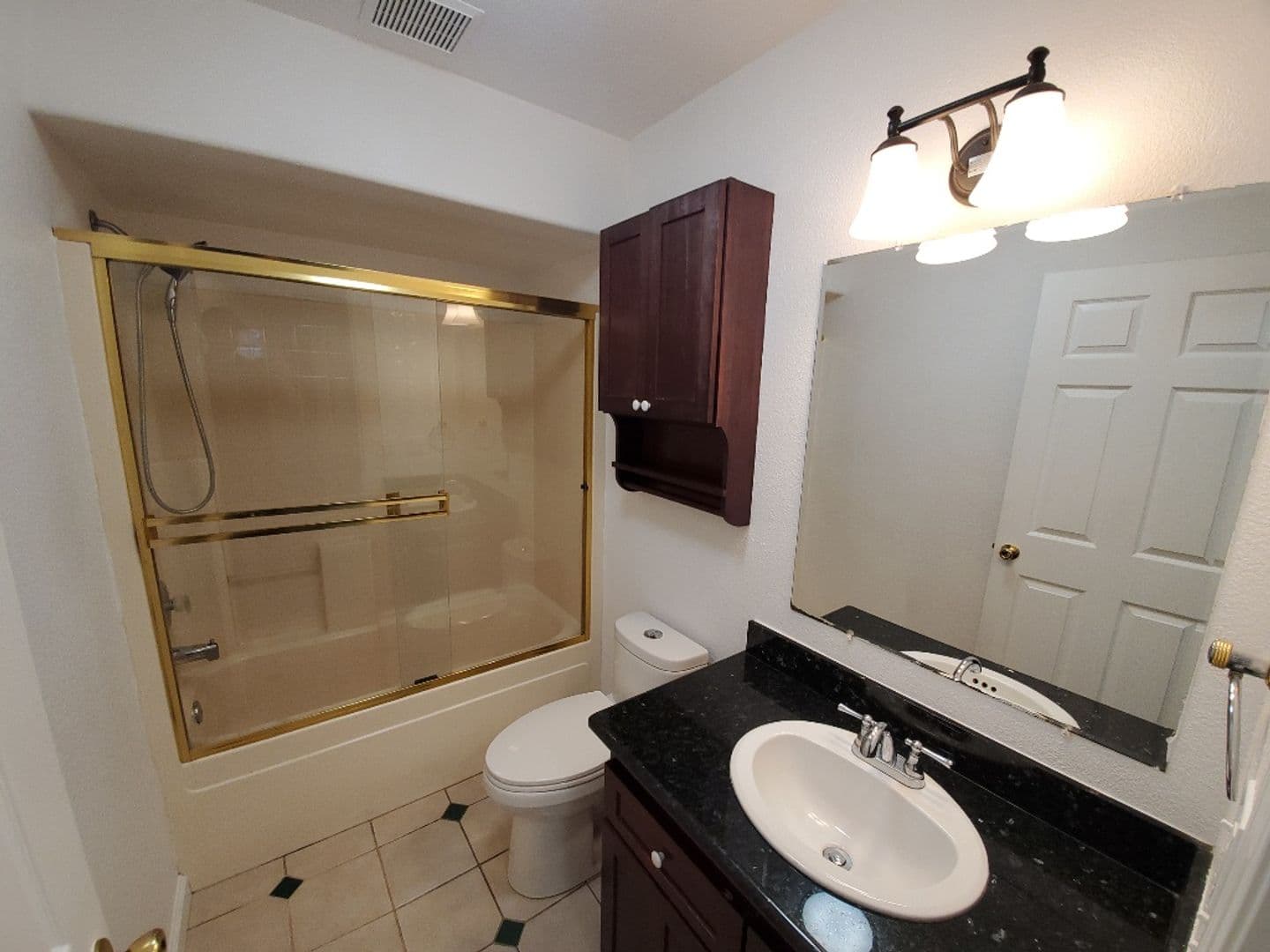 Arcata Apartment: 922 Crescent Way
