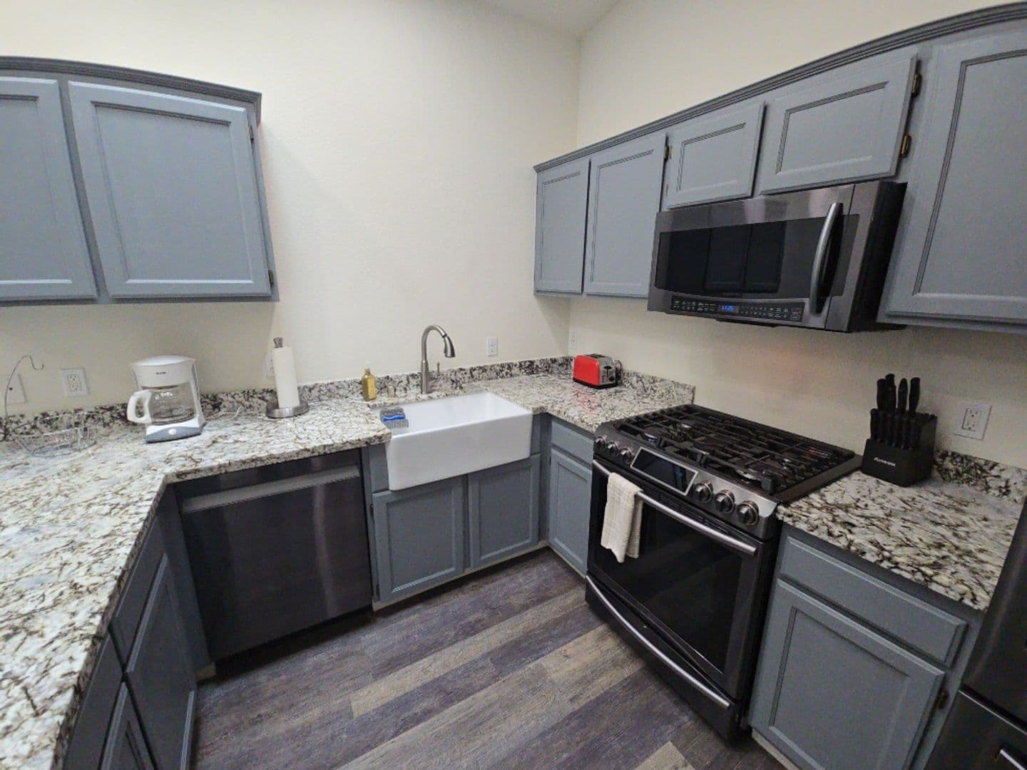 McKinleyville Apartment: 1655 - 1659 Fischer Ave.
