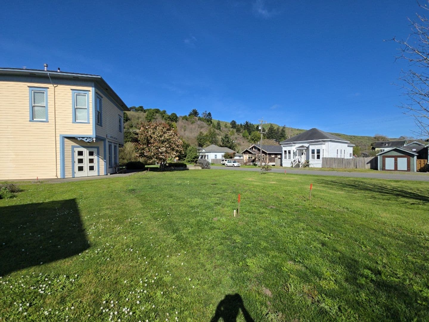 Fortuna House: 2754 Van Duzen St.