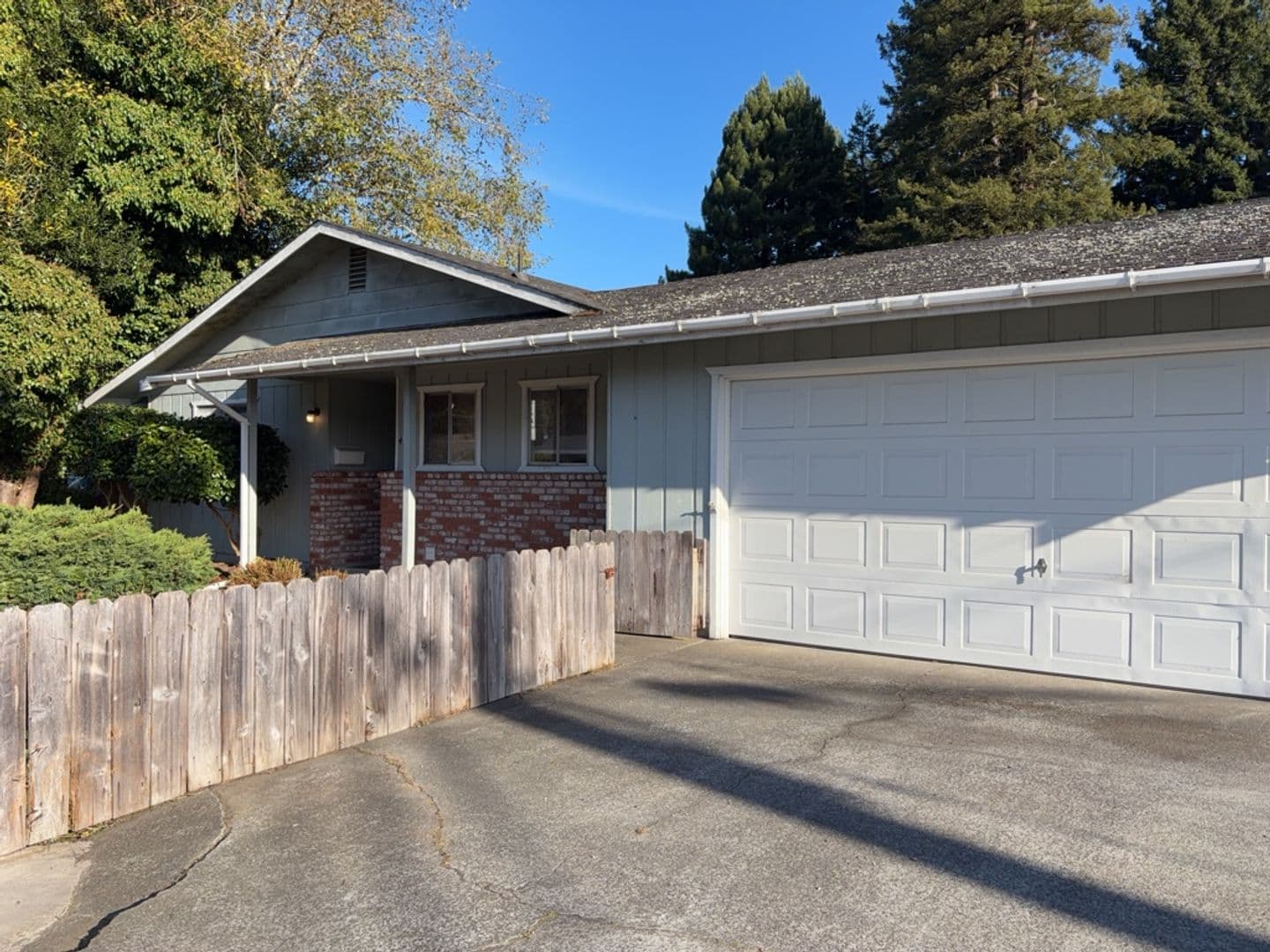 Eureka House: 4333 Walnut Drive
