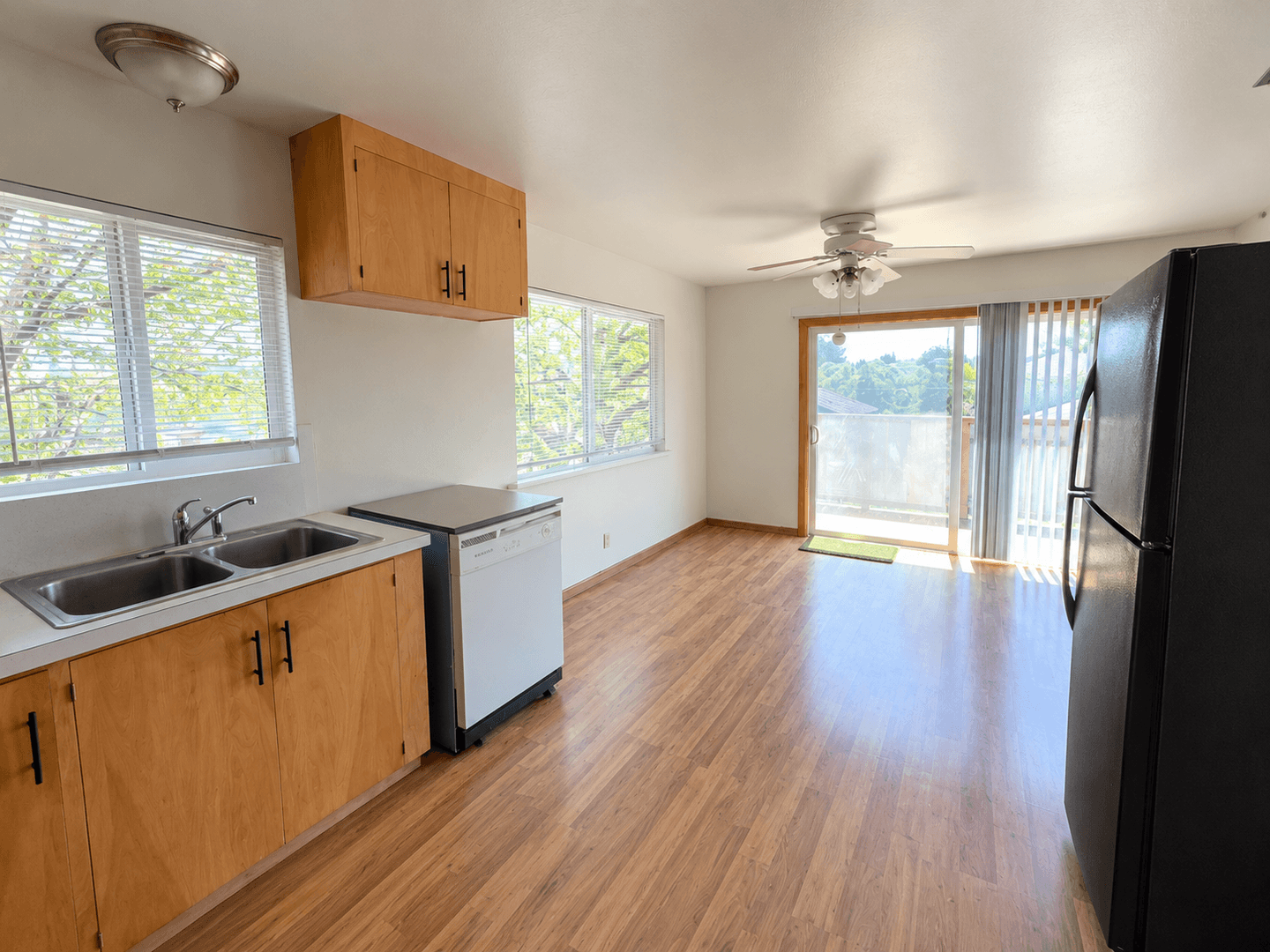 Eureka House: 1315 Myrtle Ave