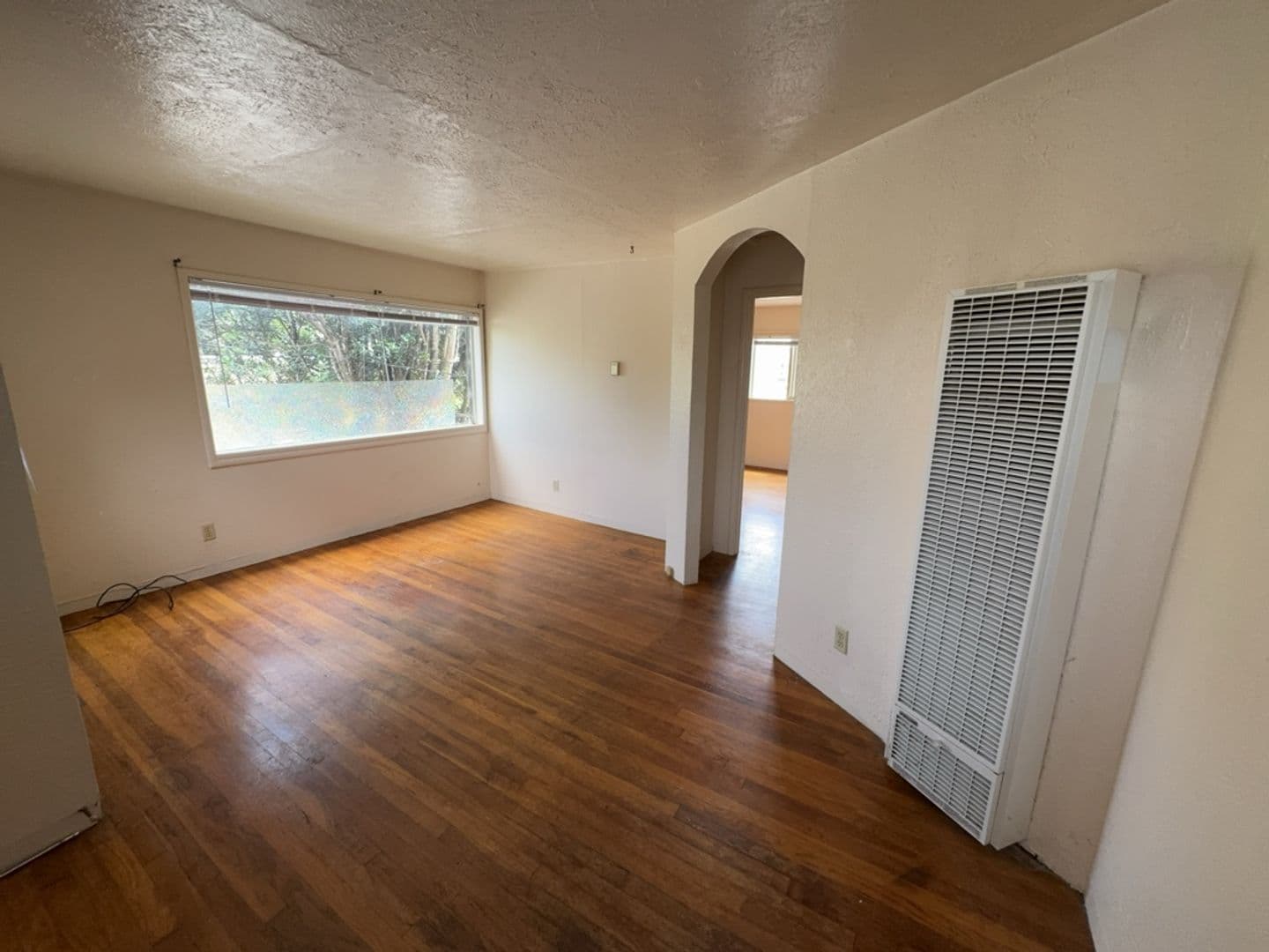 Eureka Apartment: 1926-1940 J St