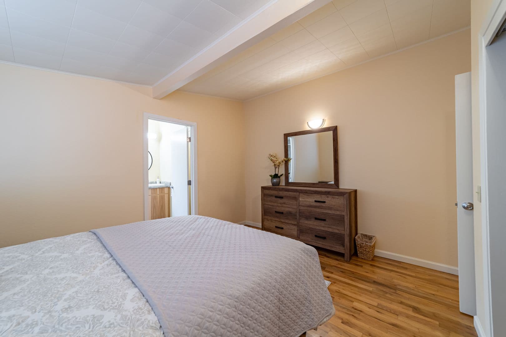 Eureka House: 1732 L St.