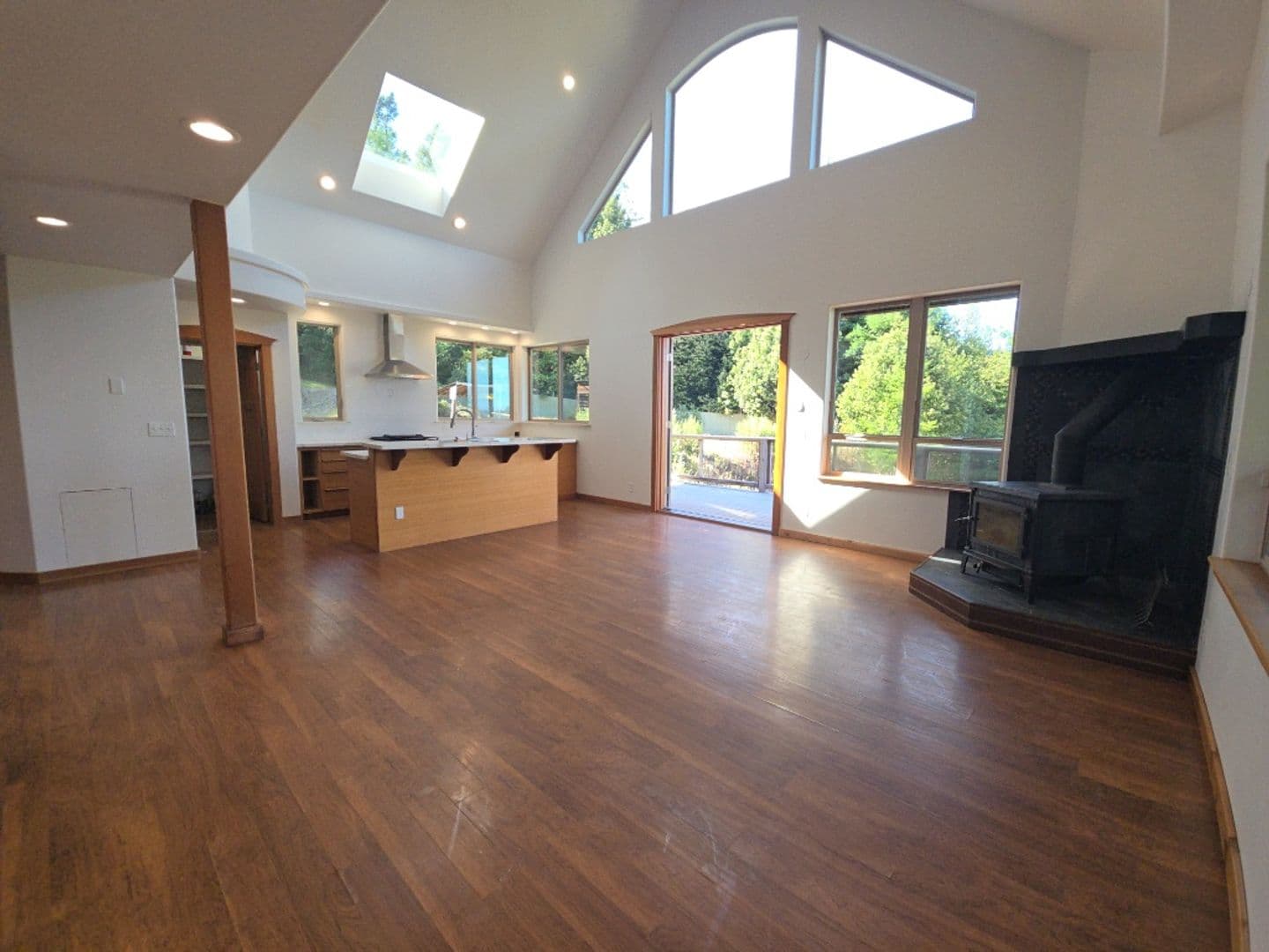 Kneeland House: 5623 Kneeland Rd. [PRM: Andrew]