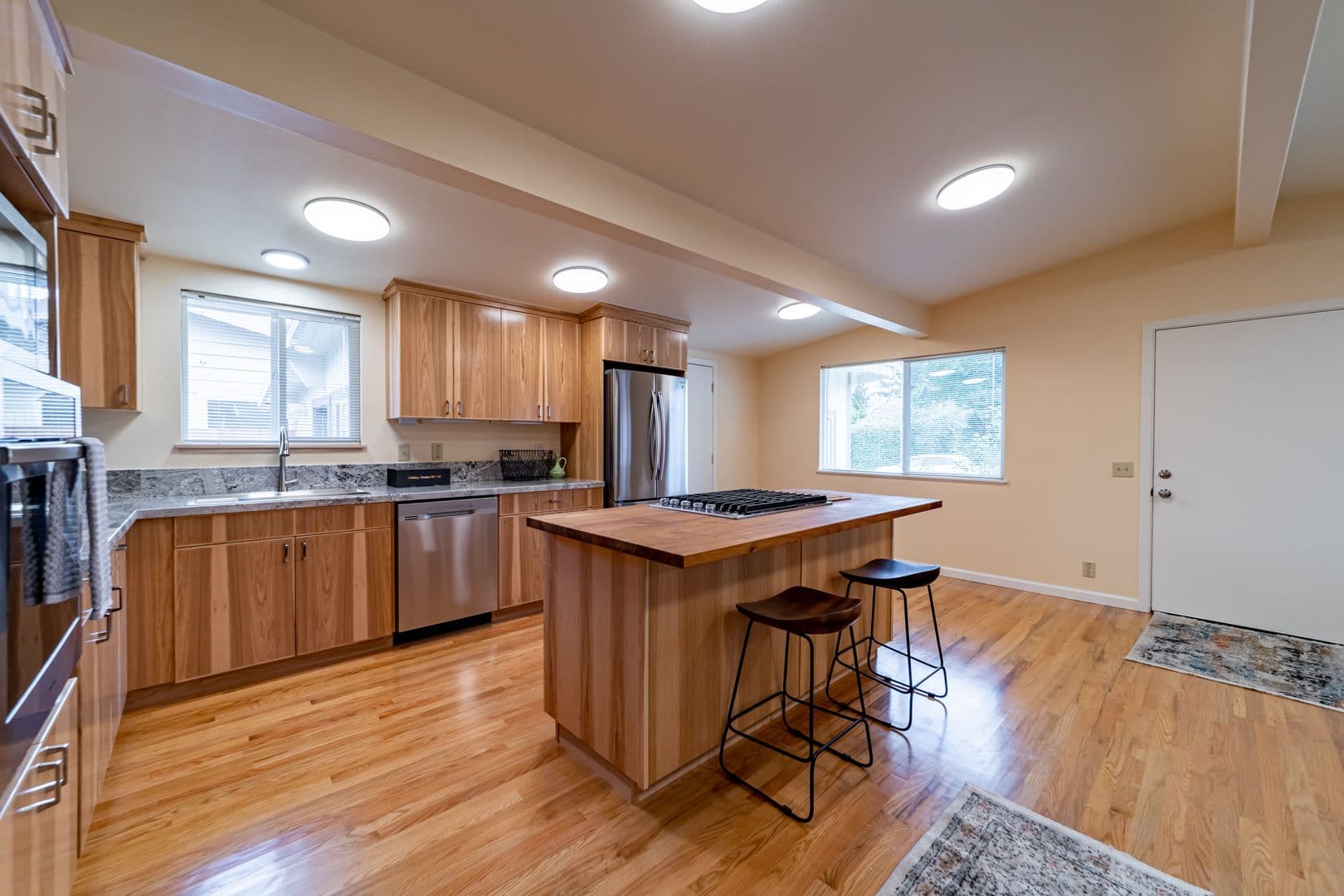 Eureka House: 1732 L St.