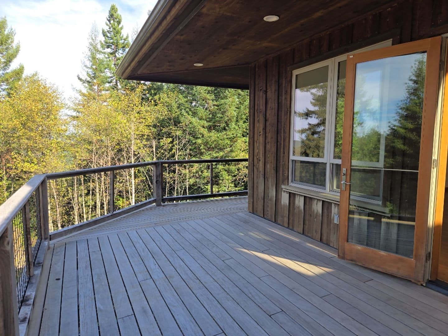 Kneeland House: 5623 Kneeland Rd. [PRM: Andrew]