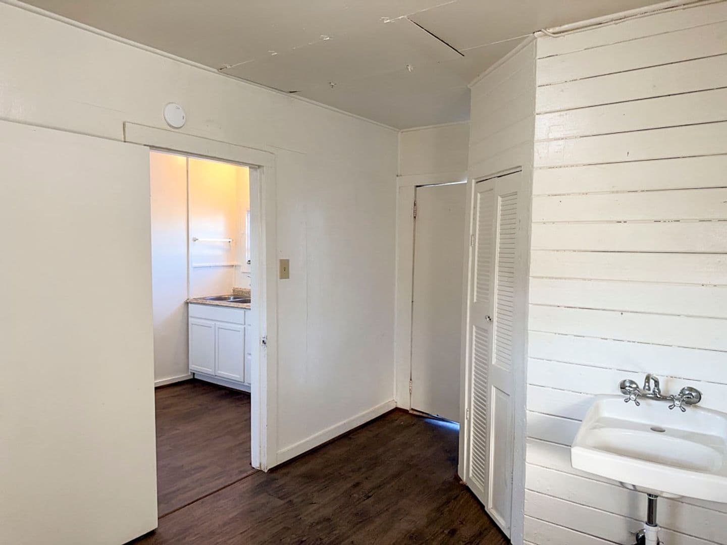 Eureka Apartment: 3315 F Street
