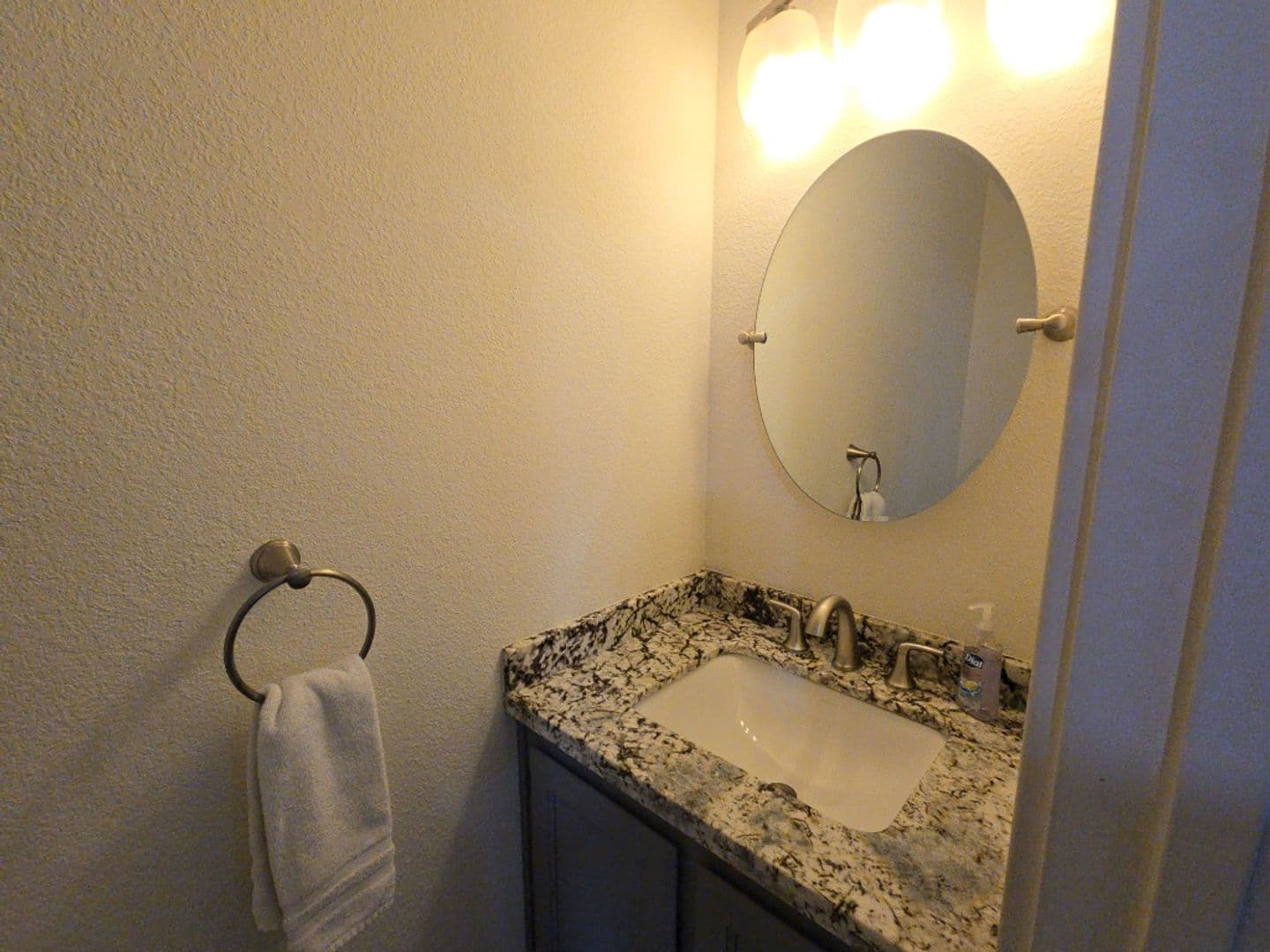 McKinleyville Apartment: 1655 - 1659 Fischer Ave.