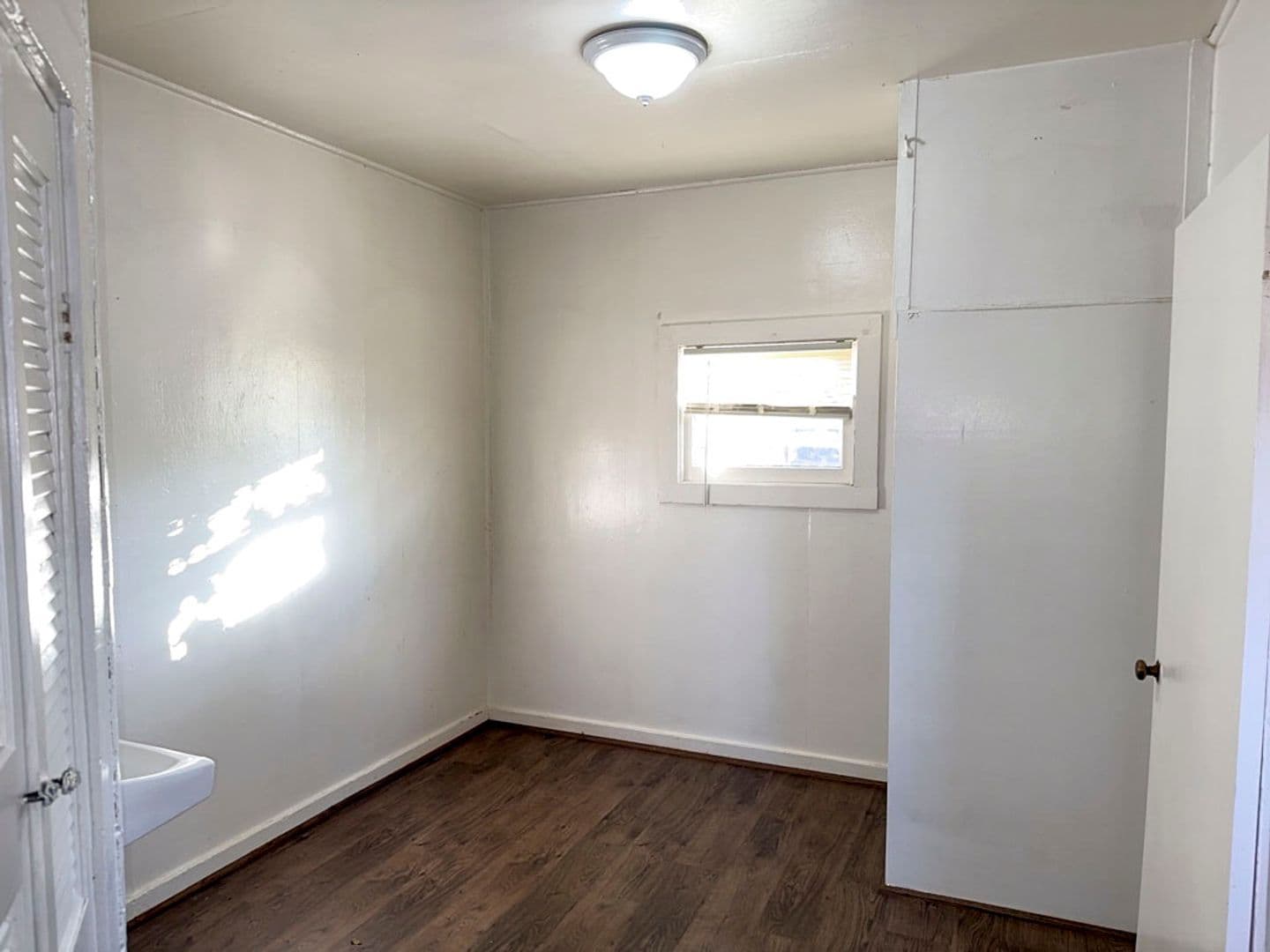 Eureka Apartment: 3315 F Street