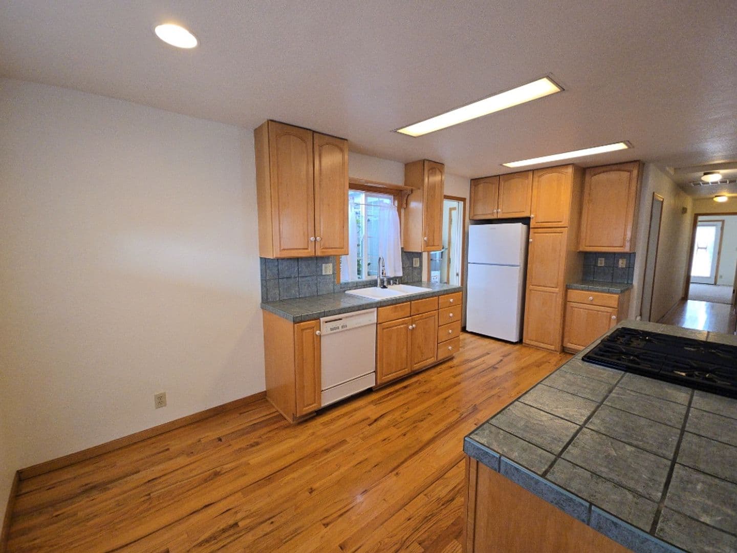 Eureka House: 4163 Williams St.