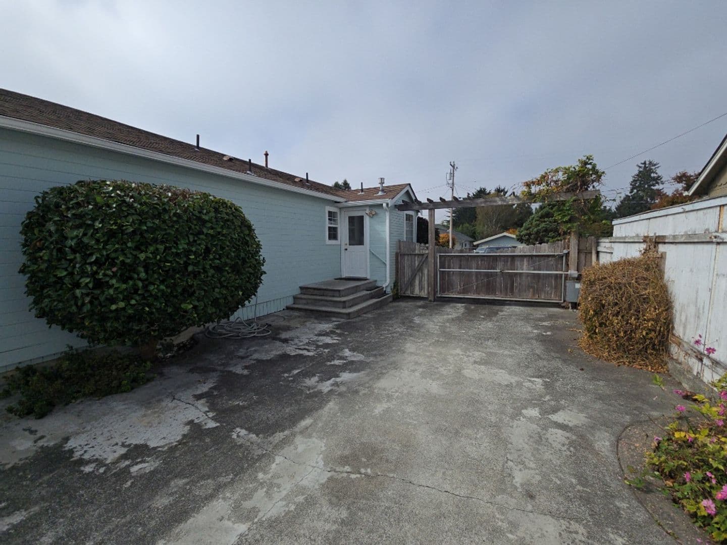 Eureka House: 4163 Williams St.