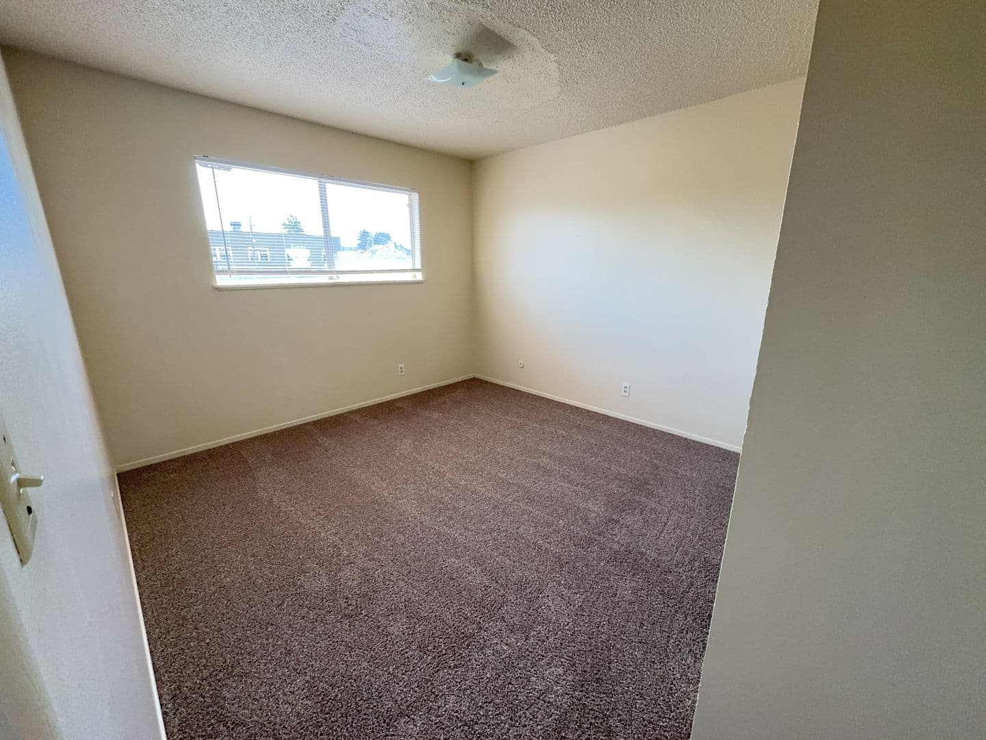 Arcata Apartment: 1871 G St
