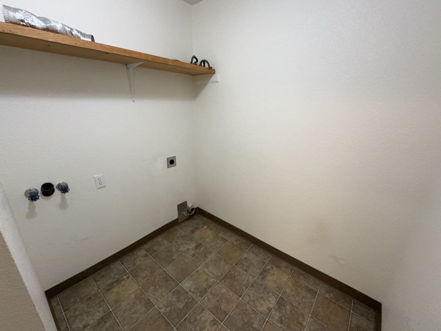 Arcata Townhome: 4539 Valley West Blvd.