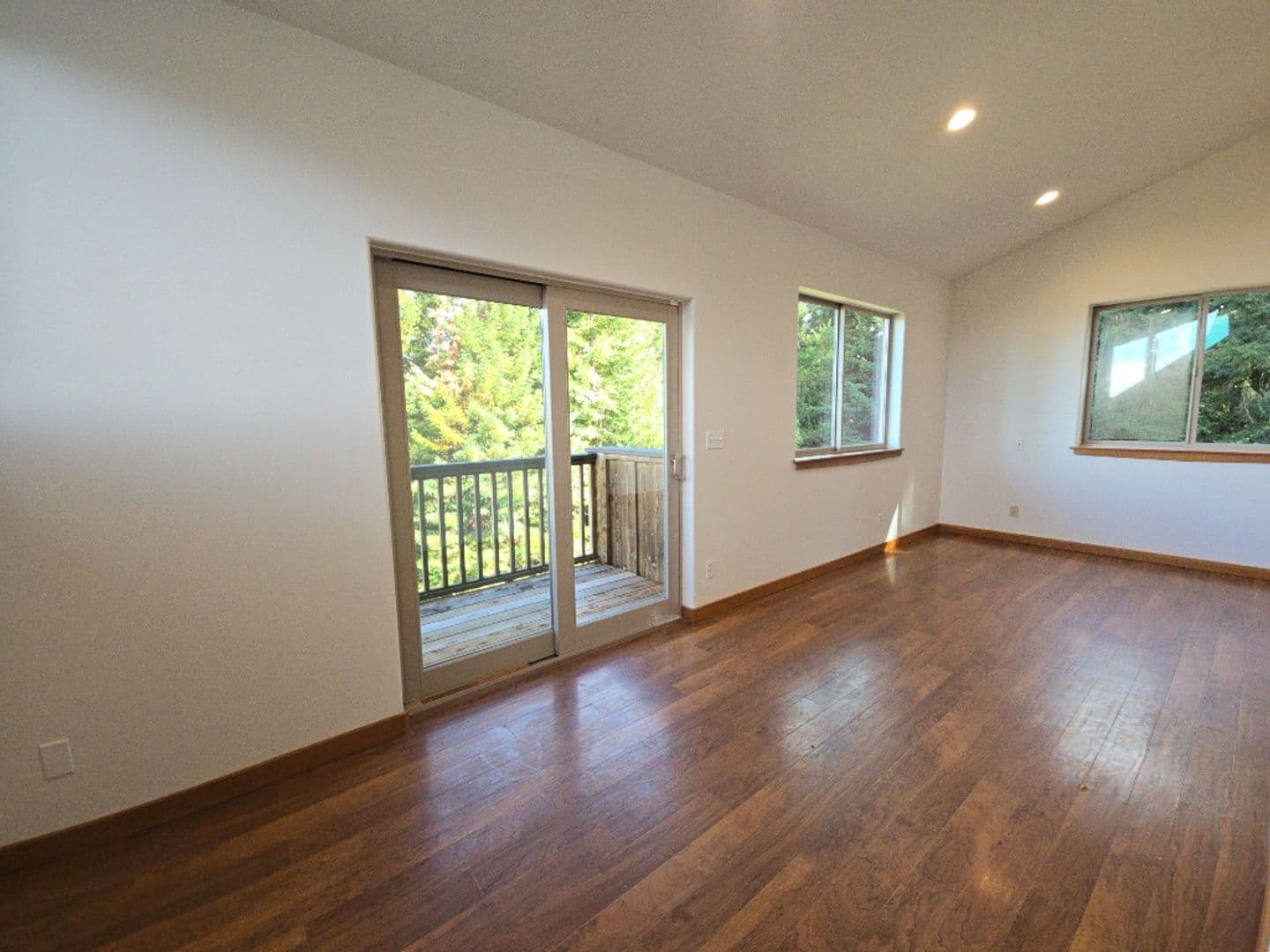 Kneeland House: 5623 Kneeland Rd. [PRM: Andrew]