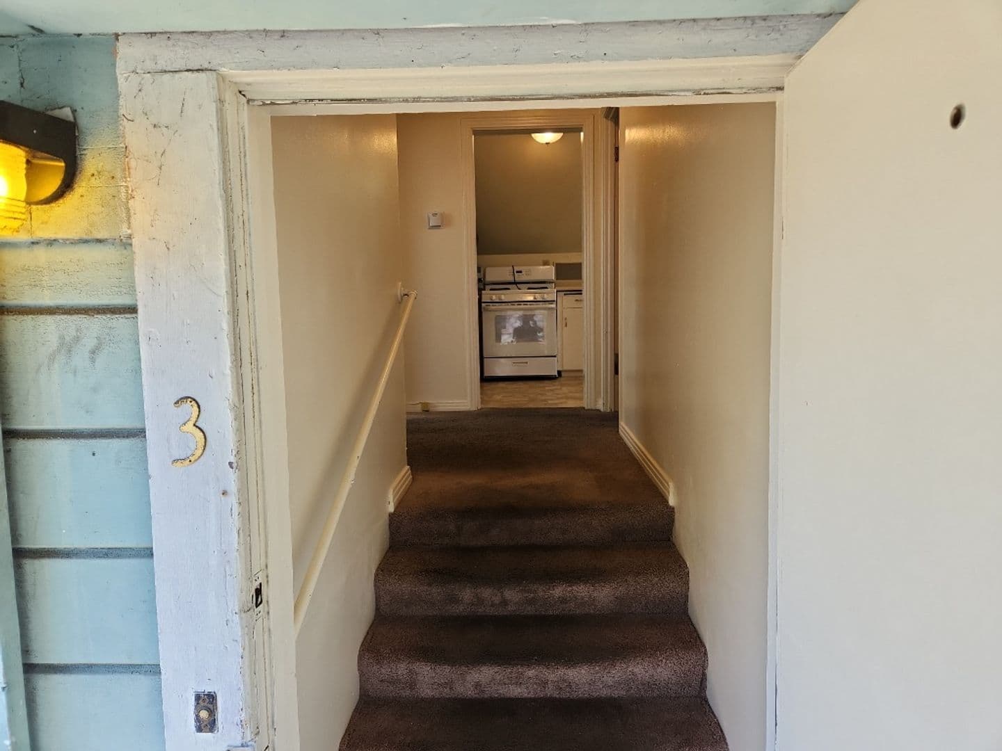 Eureka Apartment: 1443 5th Street