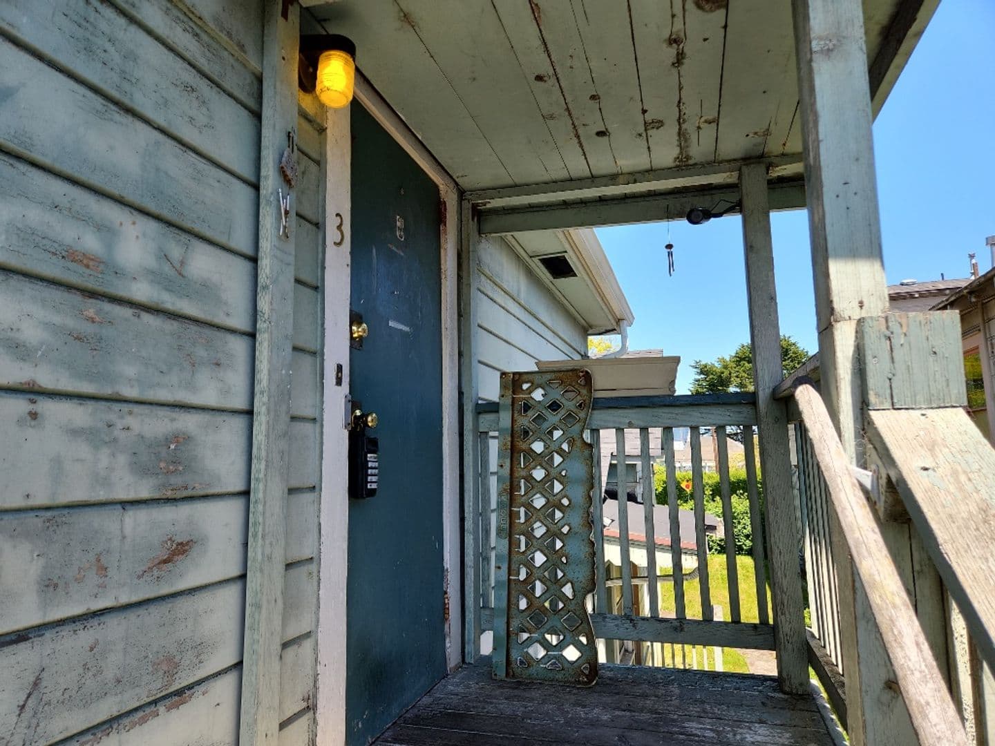 Eureka Apartment: 1443 5th Street