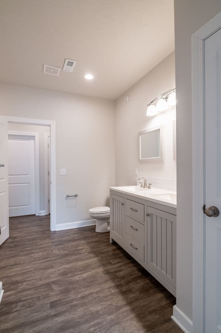 Tonganoxie Apartment: 151 Cox St.
