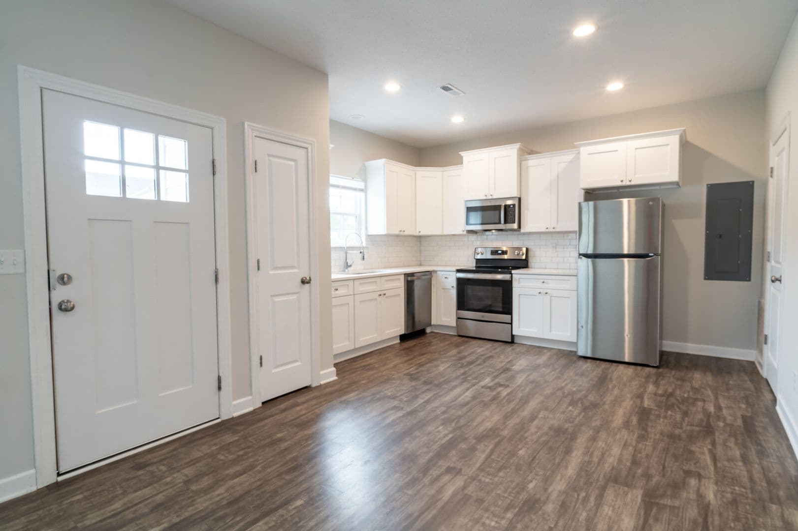 Tonganoxie Apartment: 151 Cox St.
