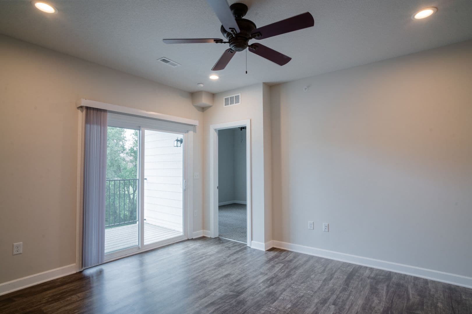 Tonganoxie Apartment: 151 Cox St.