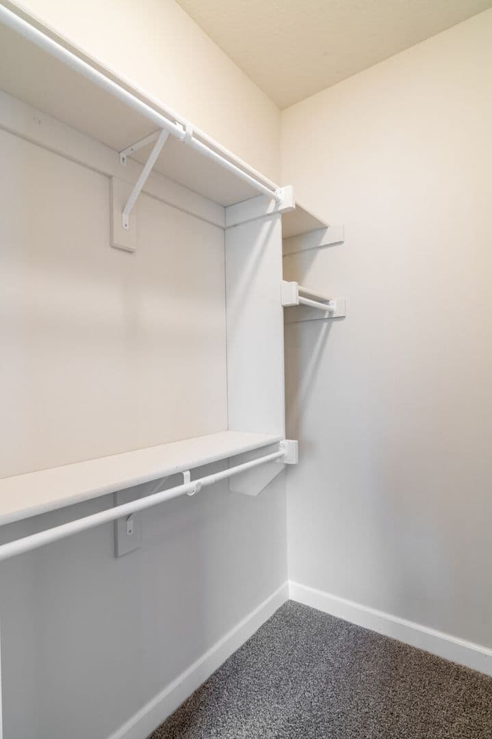 Tonganoxie Apartment: 151 Cox St.