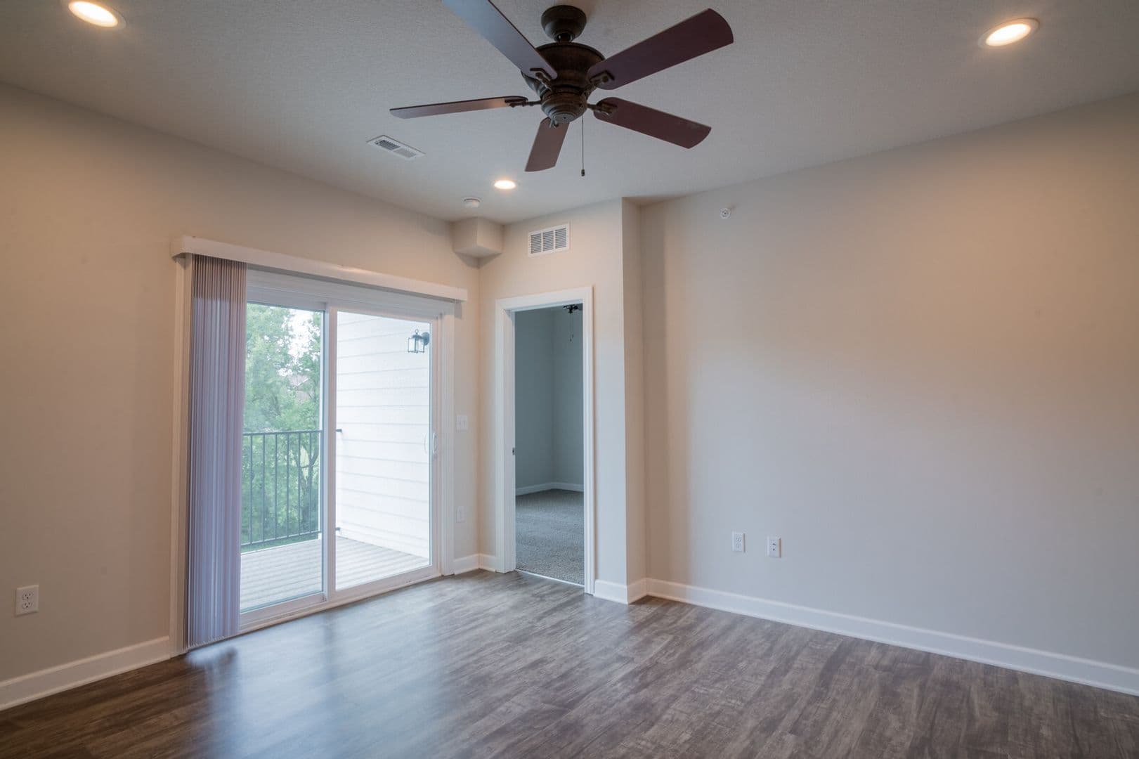 Tonganoxie Apartment: 151 Cox St.