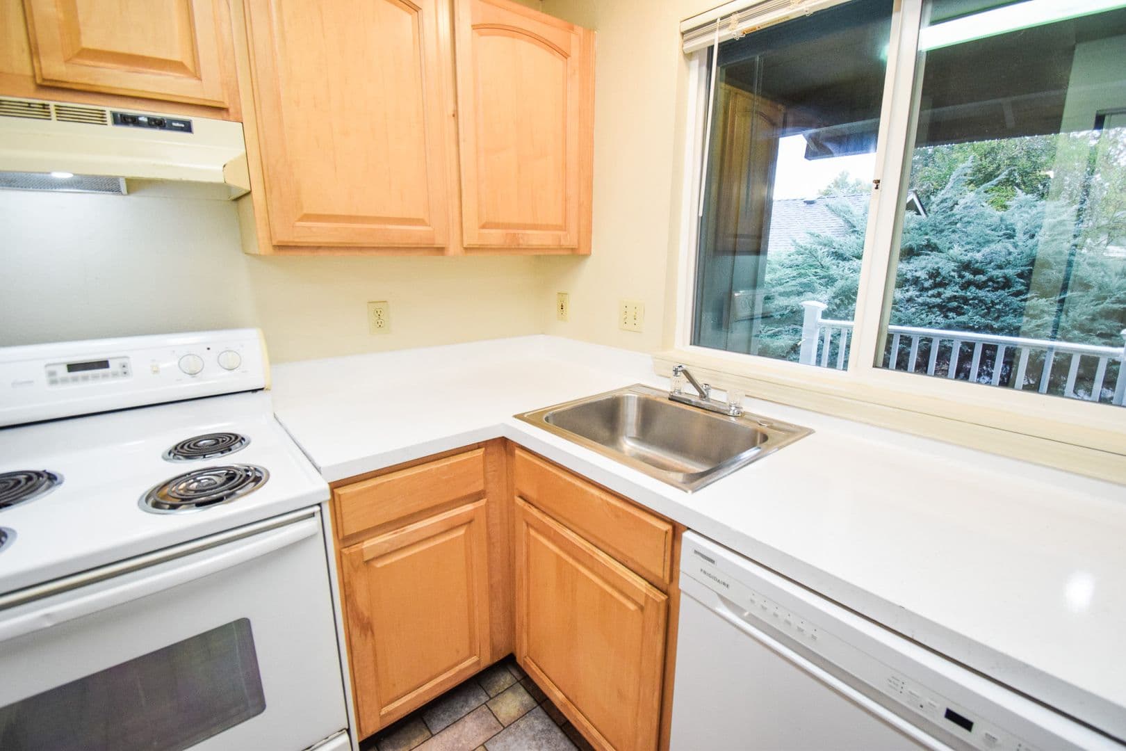 Portland Apartment: 19055 NW Rock Creek Blvd