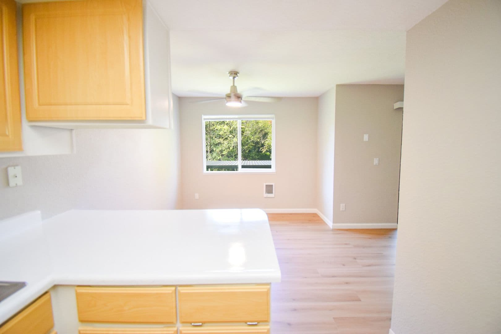Beaverton House: 9515 SW 146th Terrace C-2