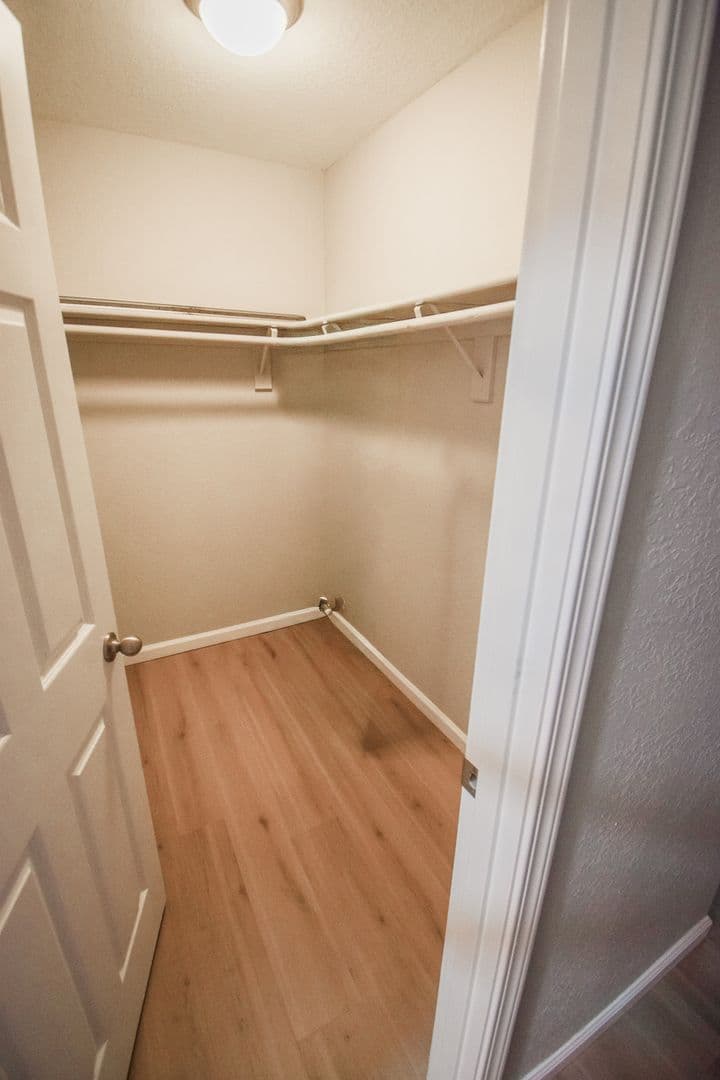 Beaverton House: 9515 SW 146th Terrace C-2