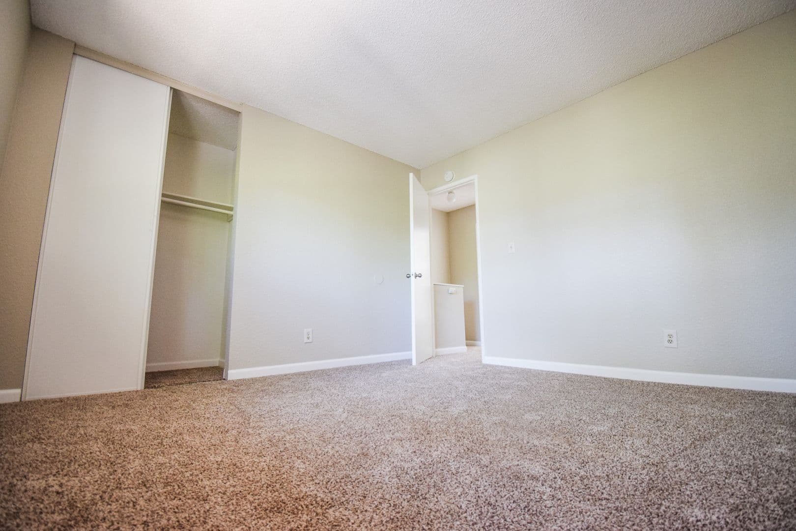 Wilsonville Apartment: 9425 SW Tauchman Street