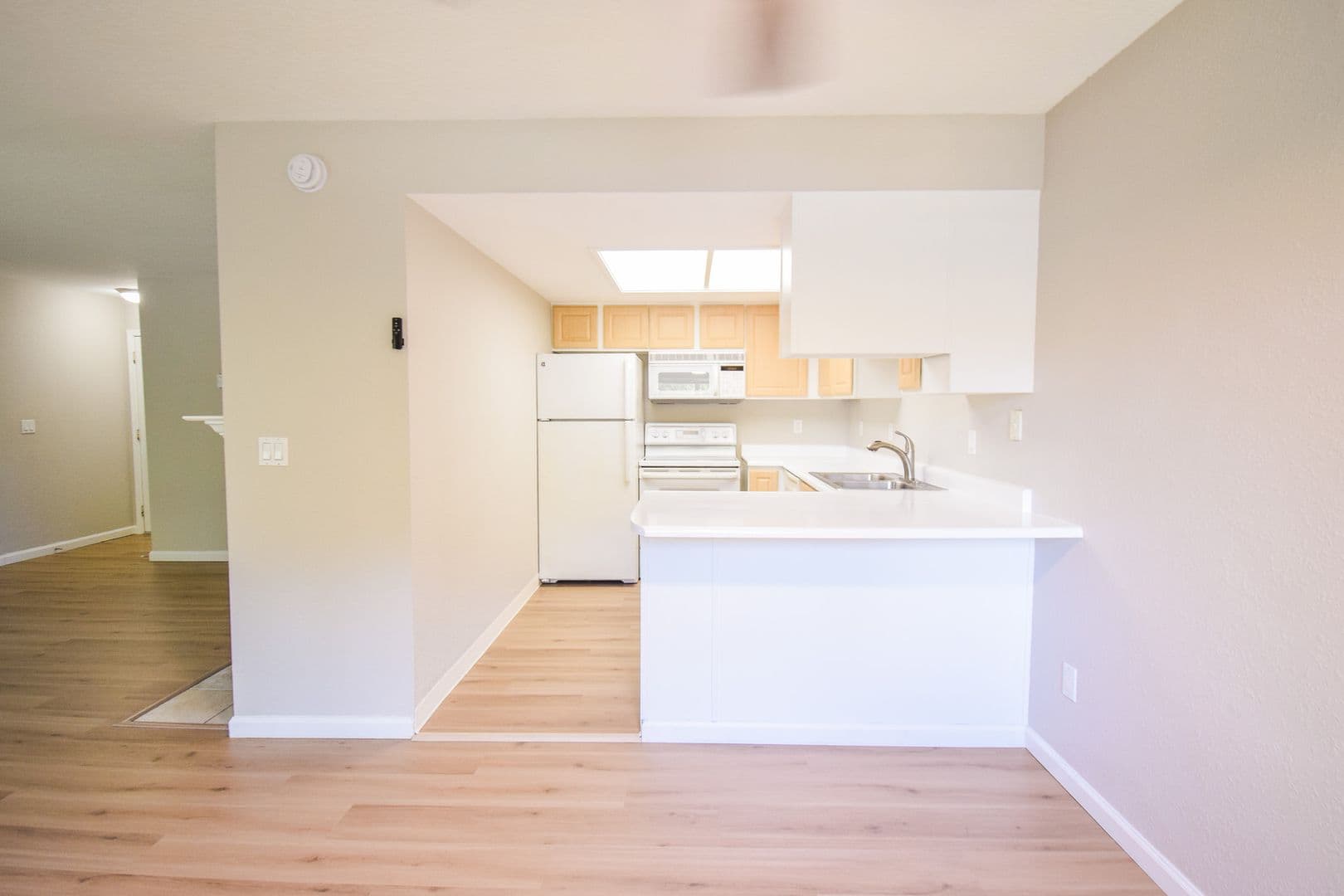 Beaverton House: 9515 SW 146th Terrace C-2