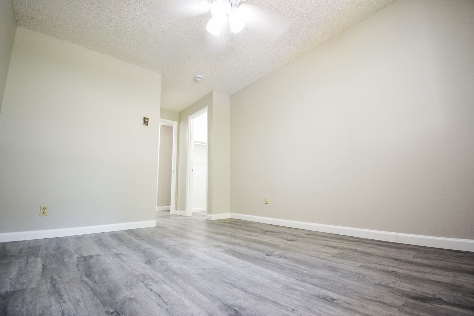 Portland Apartment: 3930 SW Plum St. 1-3 & 3940 SW Plum St.  1-8