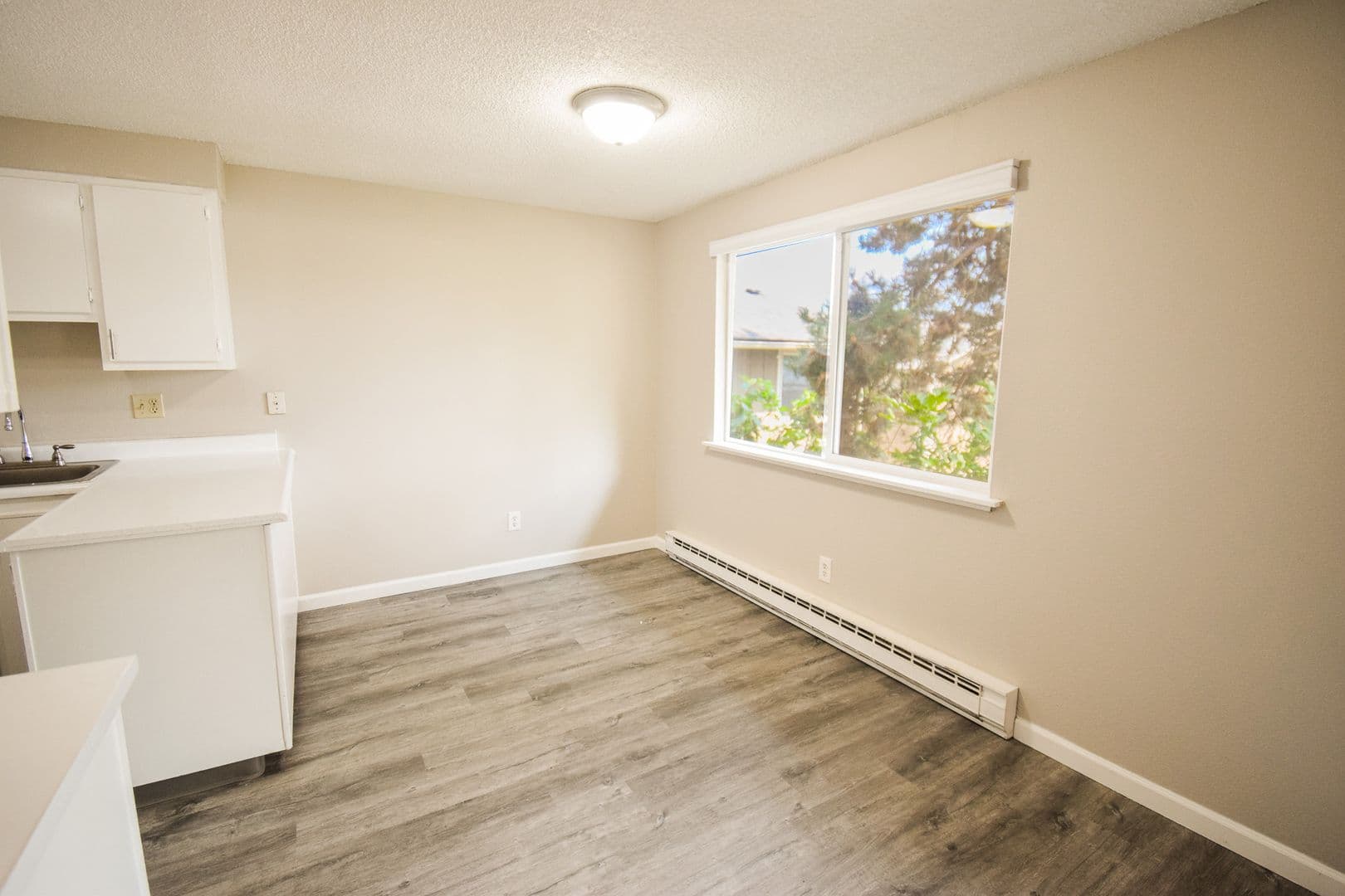 Portland Apartment: 3930 SW Plum St. 1-3 & 3940 SW Plum St.  1-8